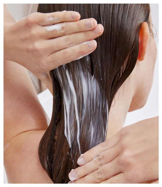La Rosée Moisturizing Detangling Hair Conditioner Refill 200G