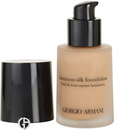 Armani Luminous Silk Foundation Illuminating Foundation 
