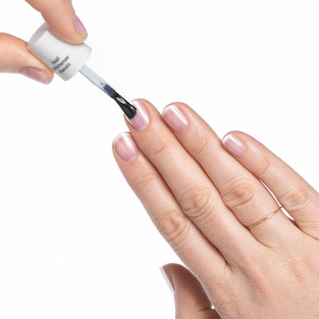 Artdeco Nail Whitener Nail Polish With Whitening Effect