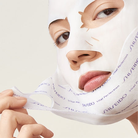 Shiseido Vital Perfection Liftdefine Radiance Face Mask Luxury Tightening Face Mask