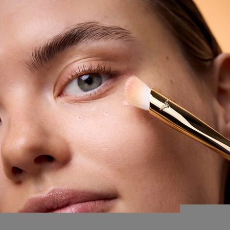 Catrice Wonder Woman Concealer Brush