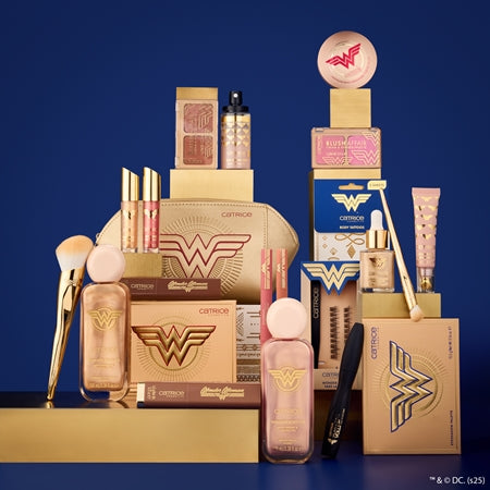 Catrice Wonder Woman Toiletry Bag 