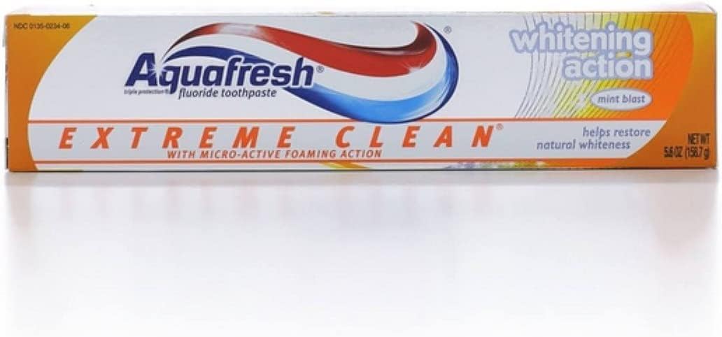 Aquafresh Extreme Clean Whitening Action uoride Toothpaste Mint Blast