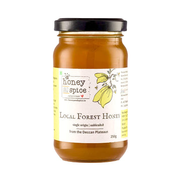 Honey and Spice Local Honey, Bold Earthy Flavour with Slight Floral Aftertaste & Aroma, Dark Brown, With No Added Sugar