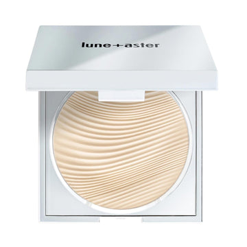 Lune+Aster SuperStar Translucent Pressed Powder - The ultimate universal talc-free translucent pressed powder with vitamin E, licorice and apple seed extract