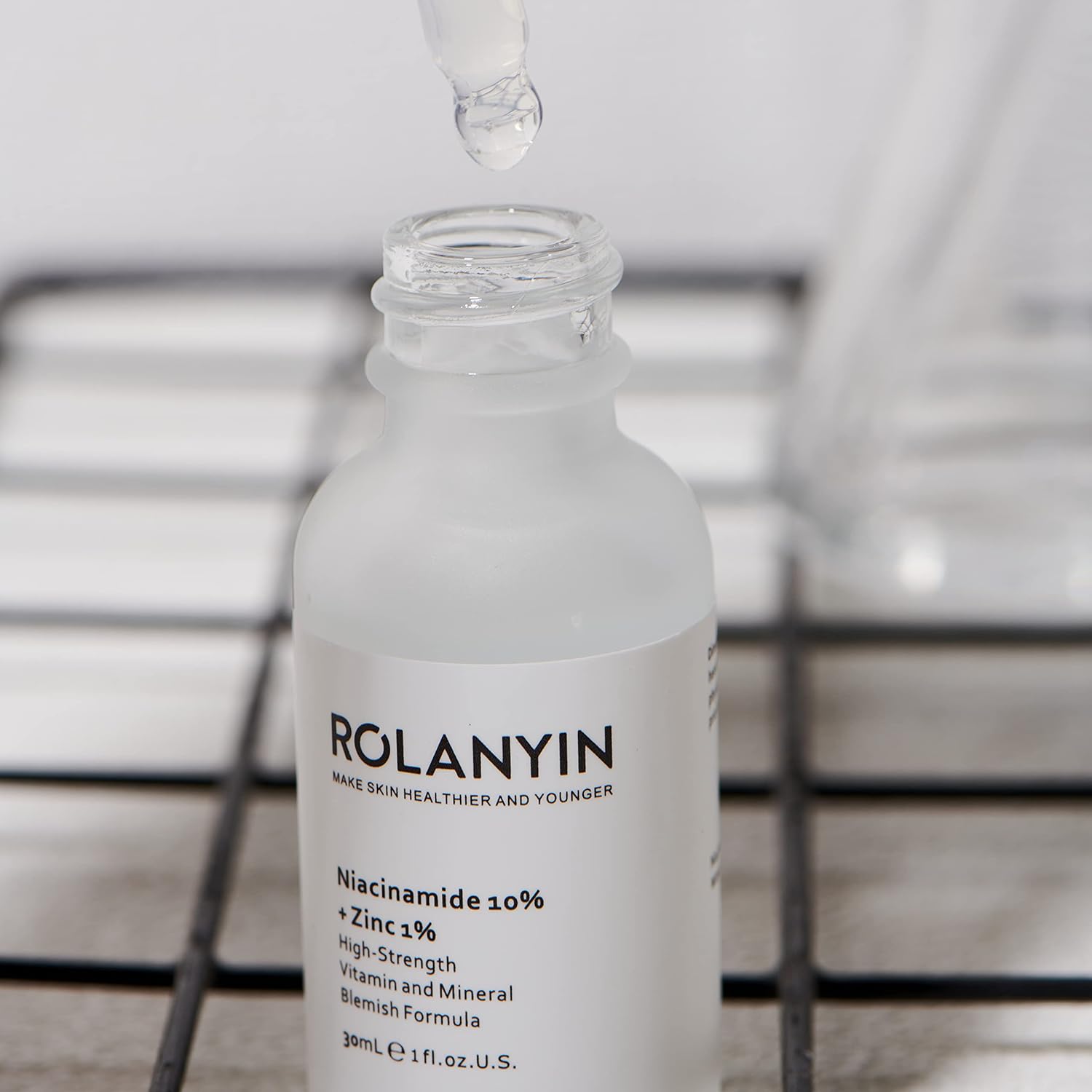 Esupli.com ROLANYIN Niacinamide 10% + Zinc 1% Serum for Oil Control and