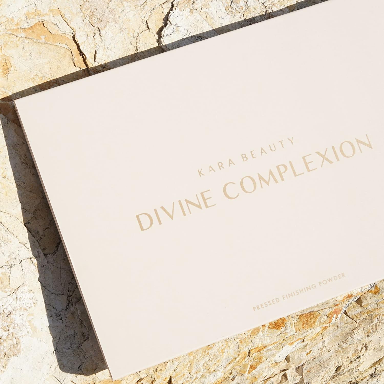 KARA BEAUTY DIVINE COMPLEXION 6-Pan Pressed Finishing Powder
