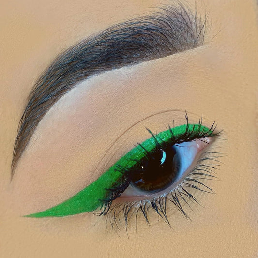 REINA REBELDE Opaque Highly Pigmented Green Liquid Eyeliner (Chiada) - Rebel Eye Definer Liquid/Long Lasting Water Resistant, Smudgeproof/Demi-Sheen Finish/Precise Application/Cruelty-Free & Vegan