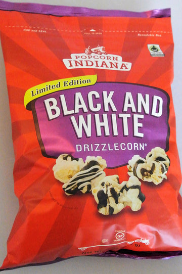 Popcorn Indiana Black and White Drizzlecorn